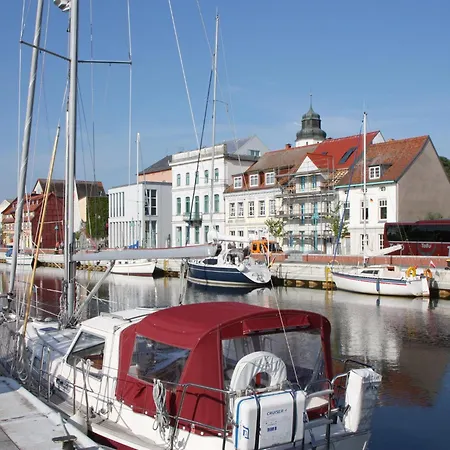 Achtern De Heeg In Ueckermuende, Cleaning Included * Ueckermünde