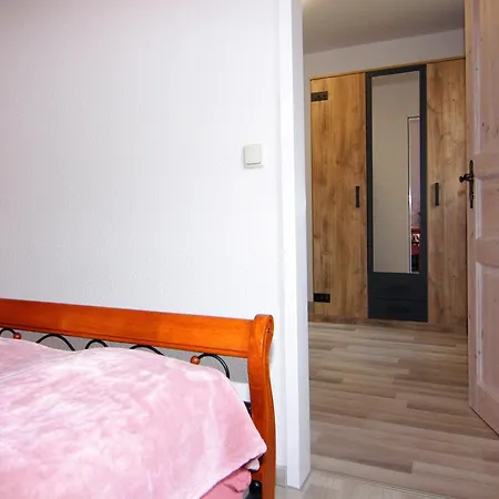 Achtern De Heeg In Ueckermuende, Cleaning Included Apartment *